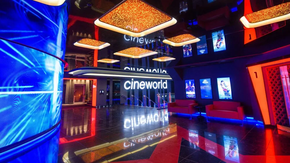 Digital signage monitor display – Cineworld cinema signage Digital signage monitor display – Cineworld cinema signage
