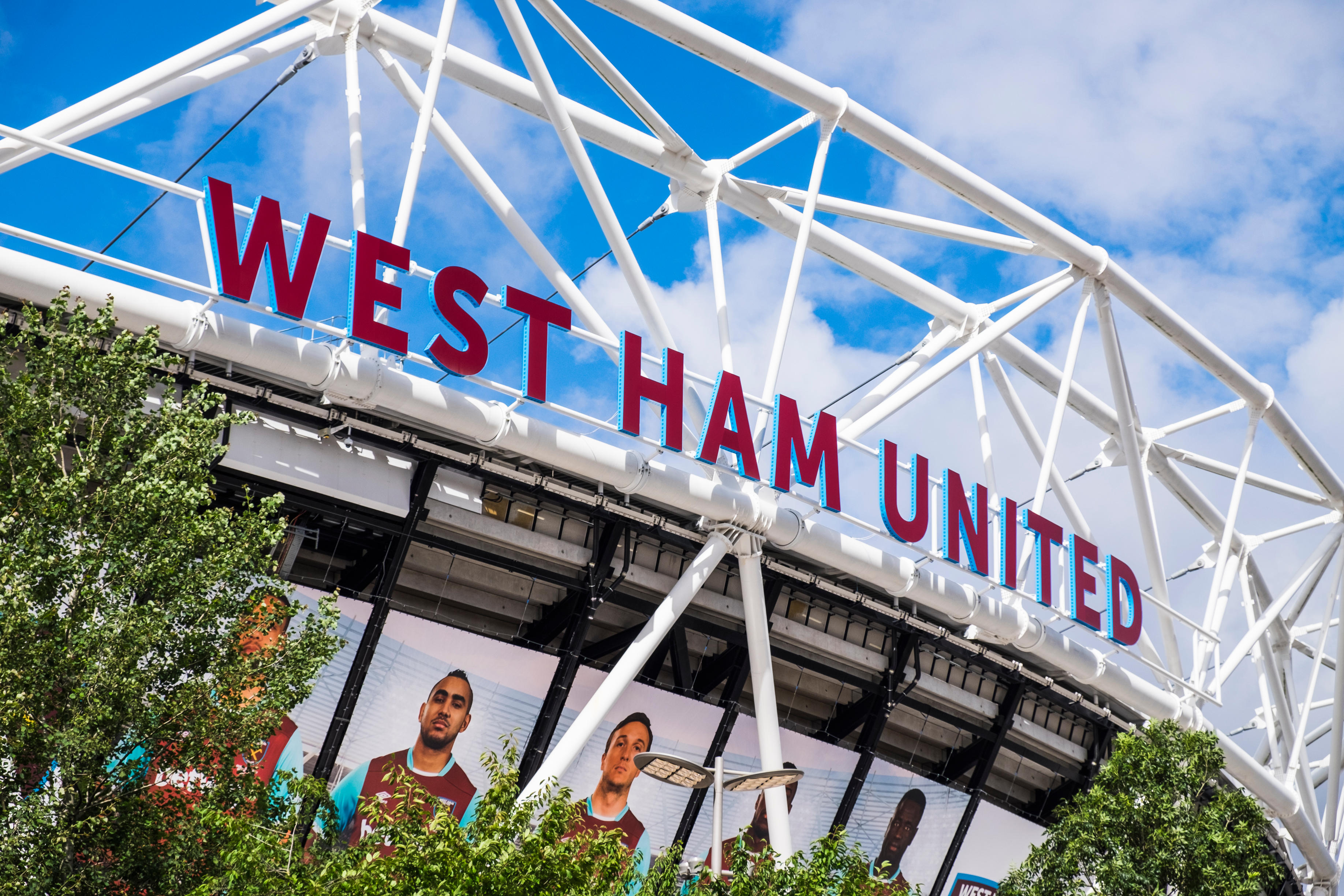 3d lettering signage – Westham United Football Stadium